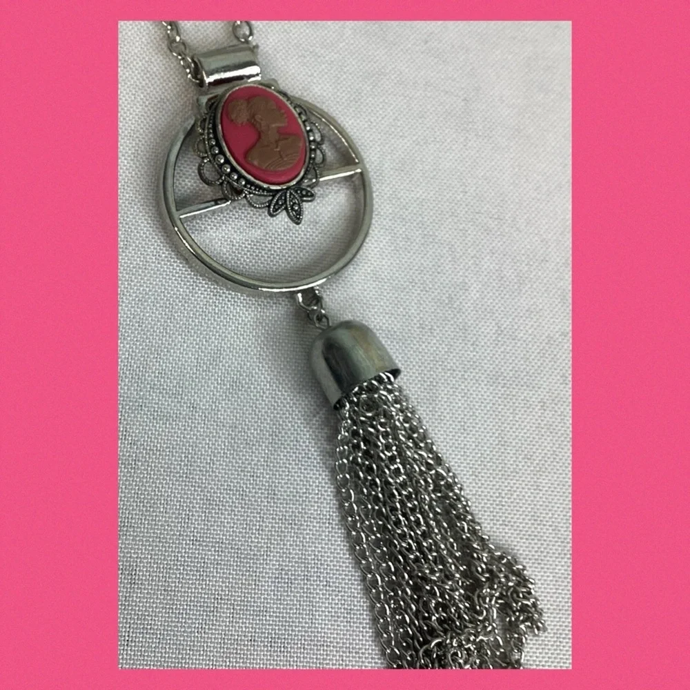 Pink and sliver cameo necklace.